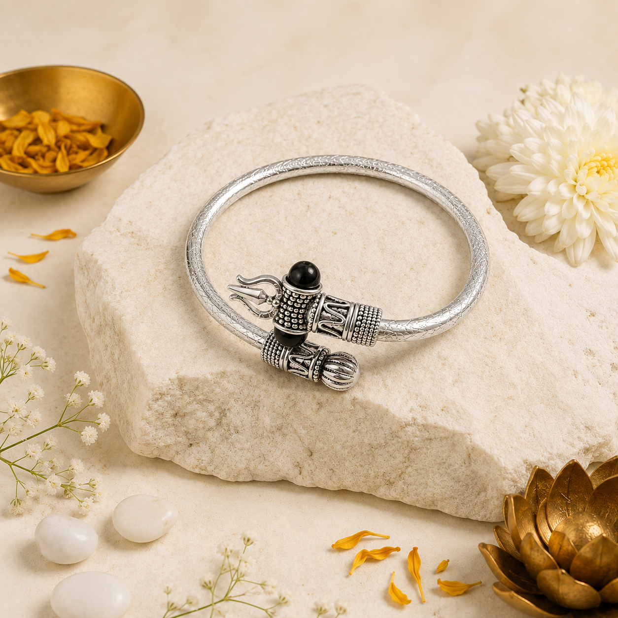 Trishul Damroo Karungali Kada – Silver Colour Spiritual Kada for Men & Women